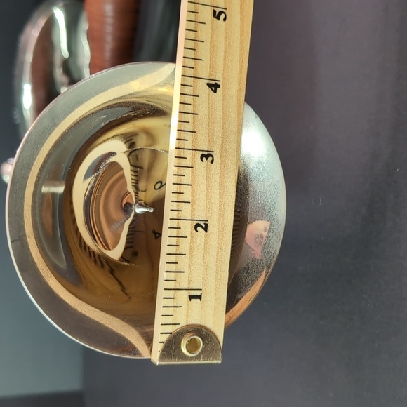 Bombay set of 2 Leather Wrapped/Metal Candle Sconces. - Picture 13 of 13